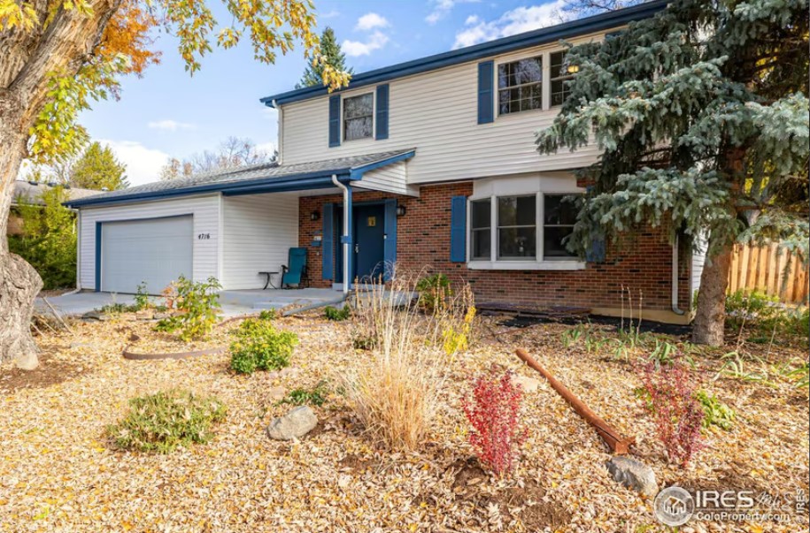 Beautifully Remodeled 6-bedroom, 4-bathroom Gem